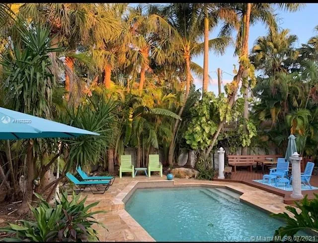 1521 S 16th Ave, Hollywood FL 33020