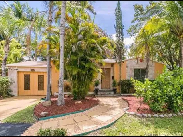 1521 S 16th Ave, Hollywood FL 33020