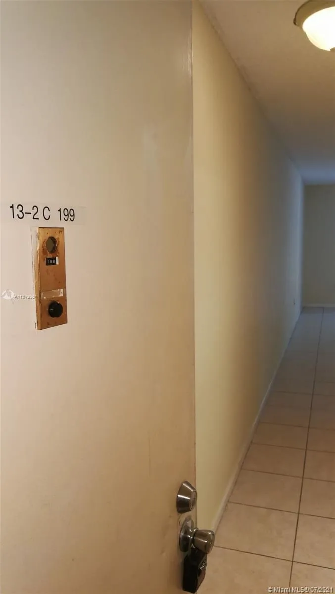 2 bedroom 2 bath for sale at 4354 NW 9th Ave # 2C, Deerfield Beach FL 33064