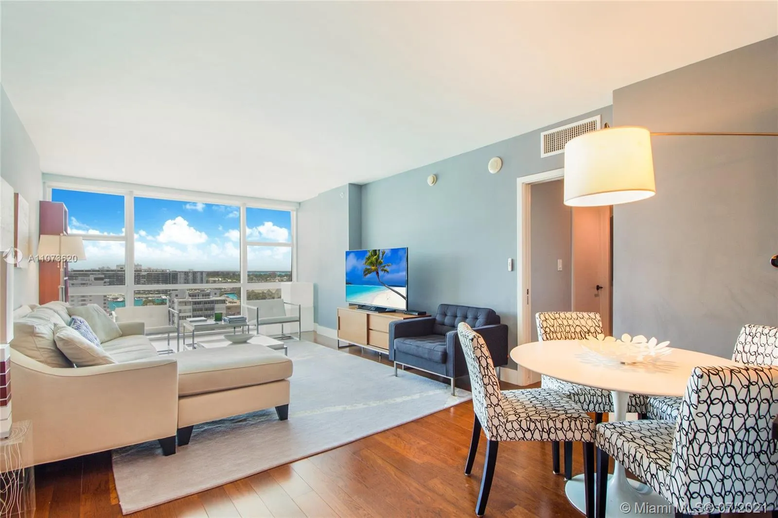 6801 Collins Ave # 1101, Miami Beach FL 33141