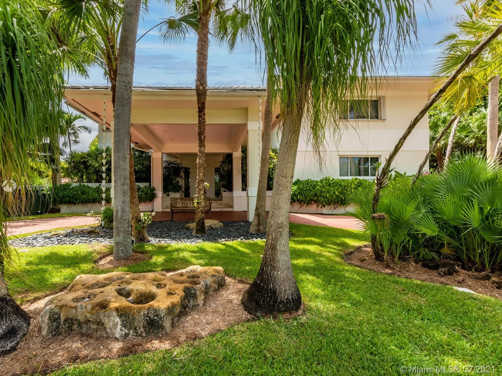 170 Isla Dorada Blvd, Coral Gables FL 33143