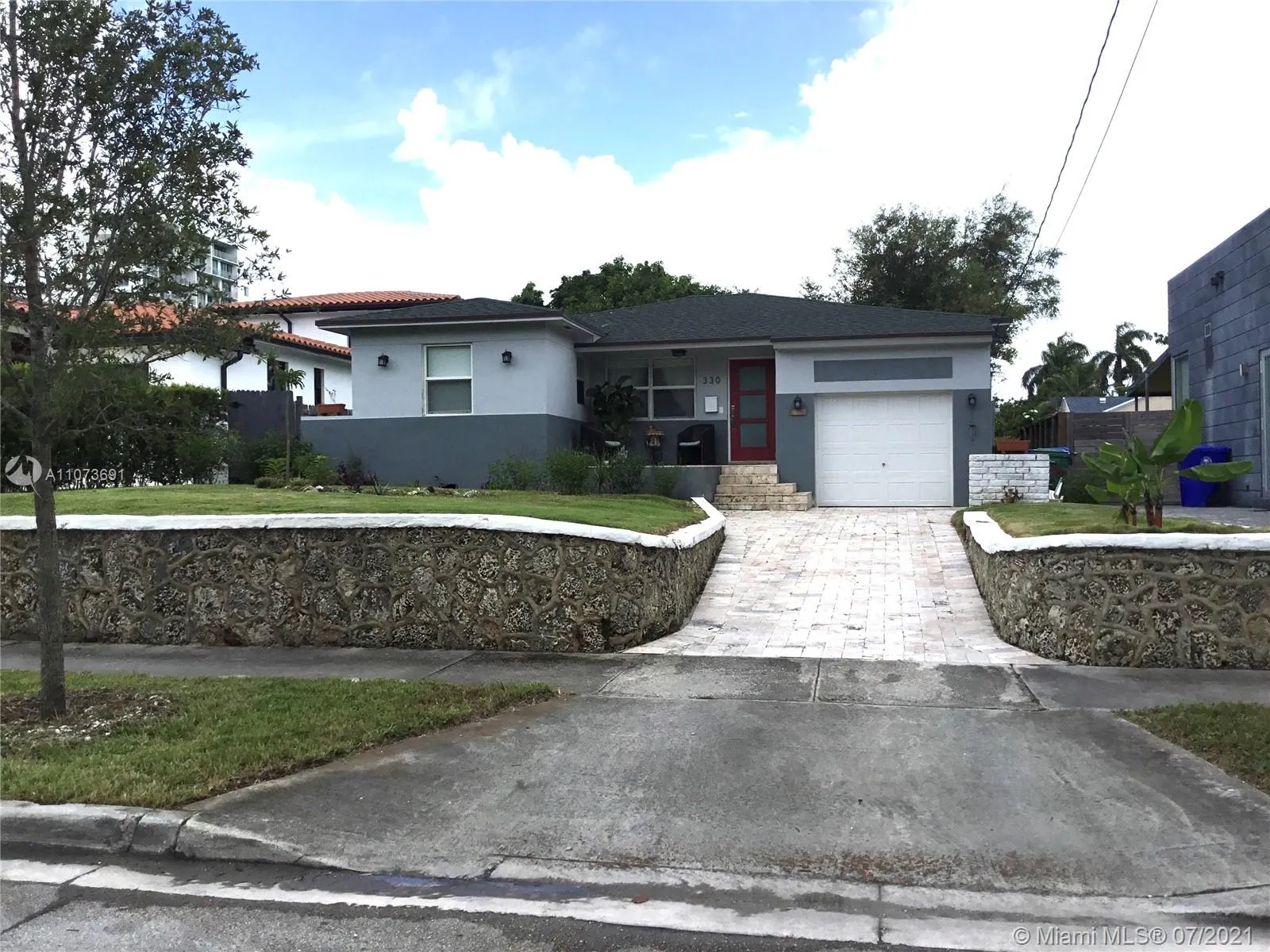 330 SW 19th Rd, Miami FL 33129