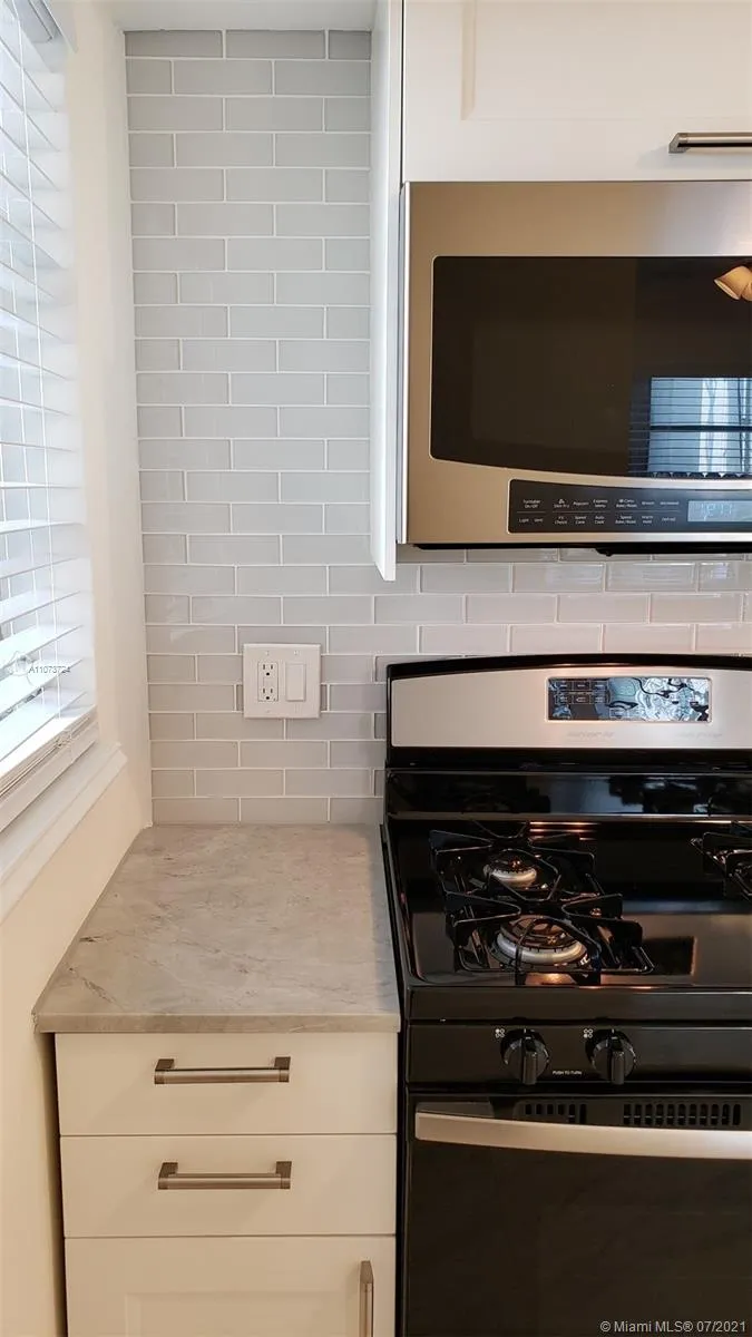 1053 Michigan Ave # 5, Miami Beach FL 33139