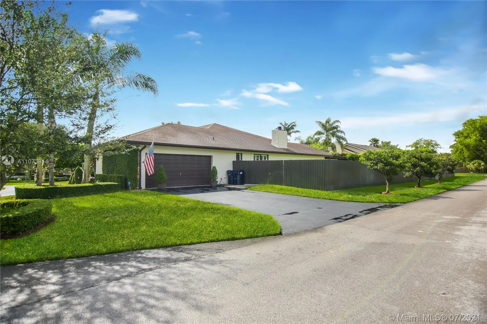 9988 SW 126th Ter, Miami FL 33176