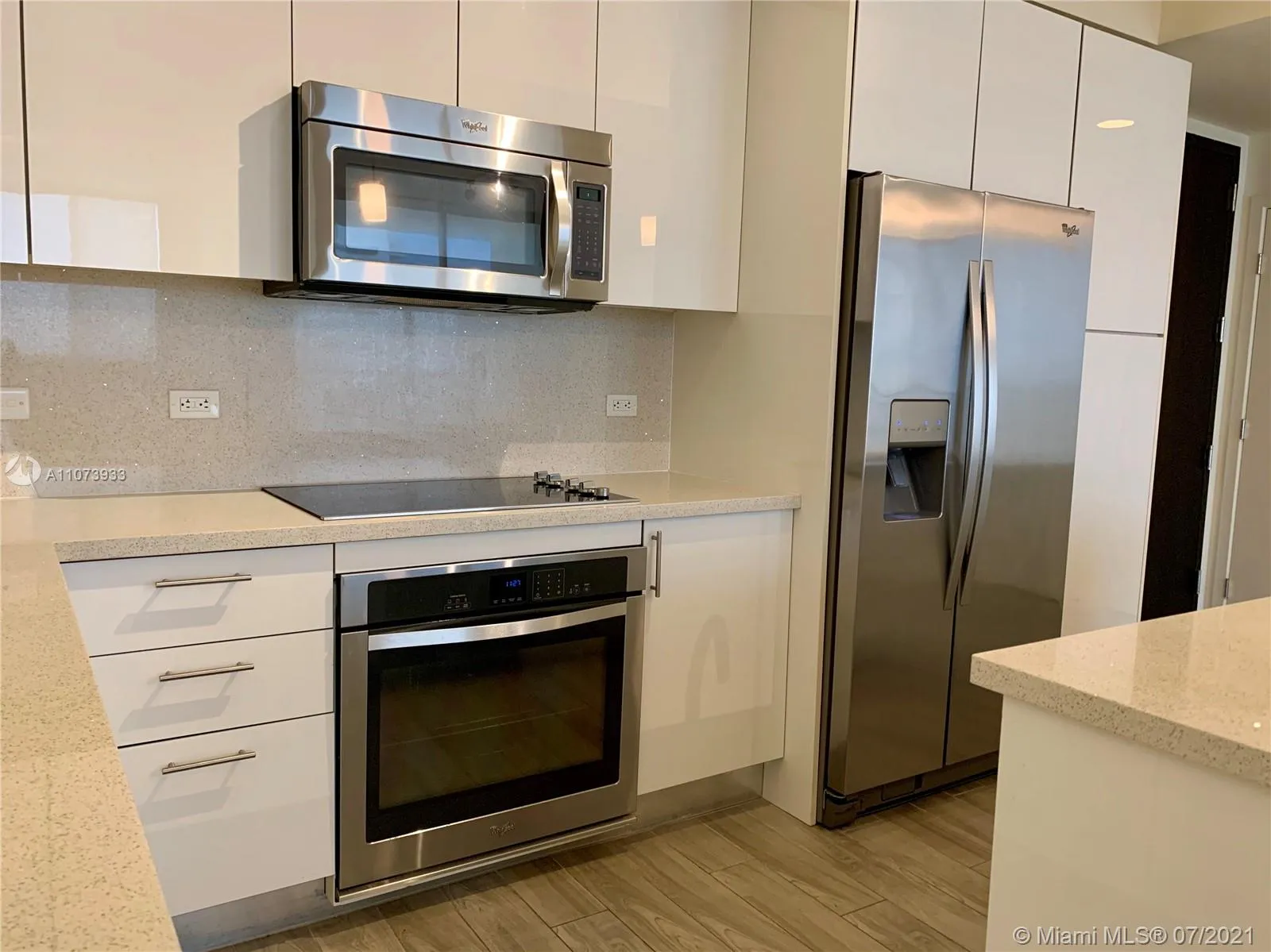 999 SW 1st Ave # 3206, Miami FL 33130