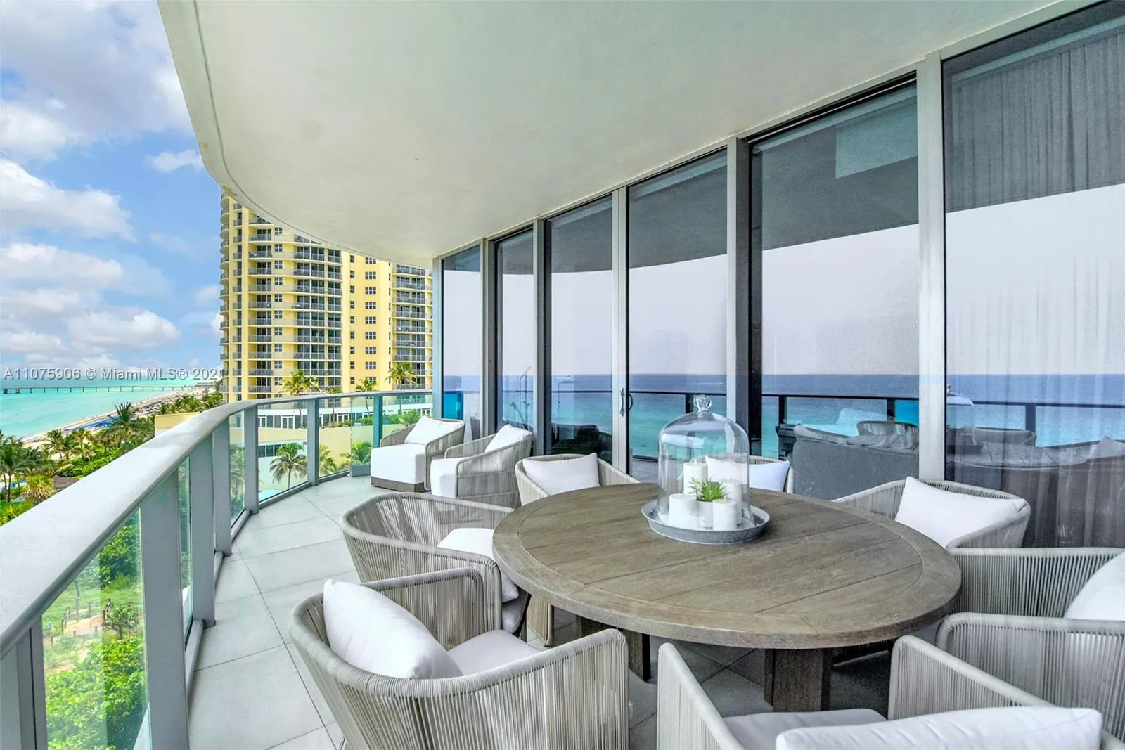 17475 Collins Ave # 301, Sunny Isles Beach FL 33160