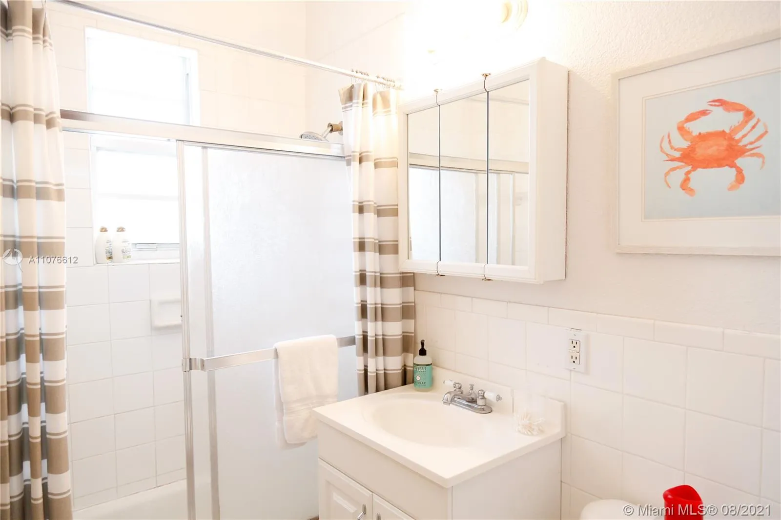 359 Meridian Ave # A204, Miami Beach FL 33139