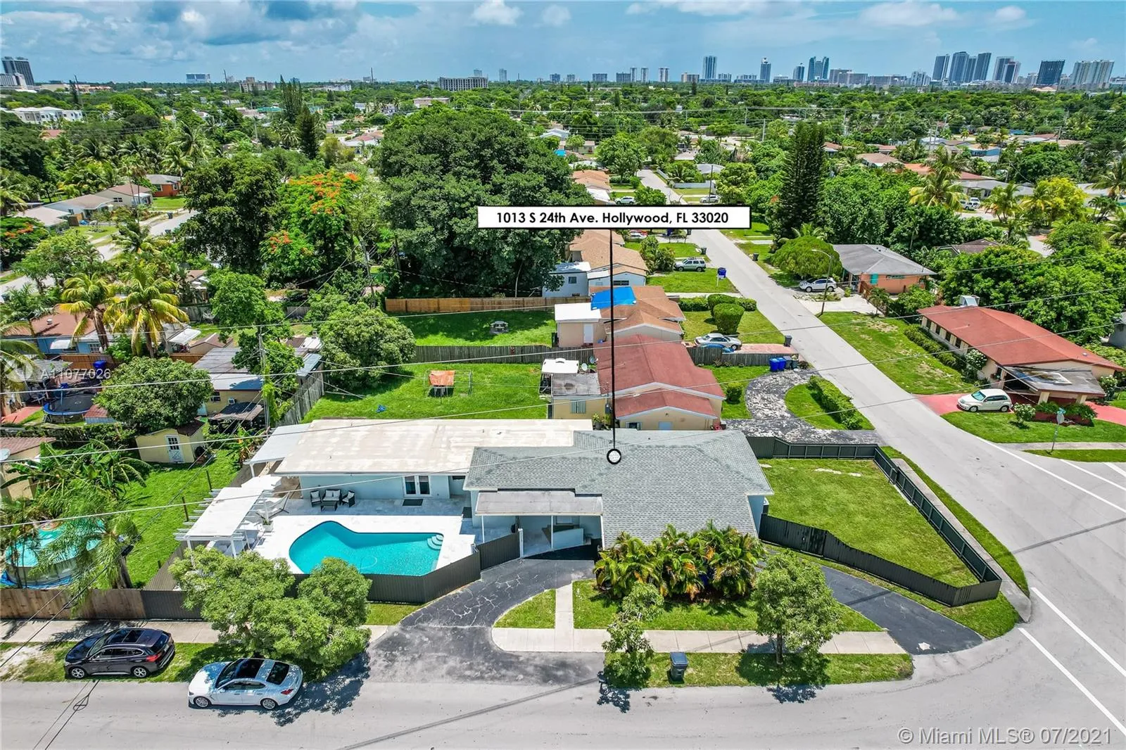 3 bedroom 2 bath for sale at 1013 S 24th Ave, Hollywood FL 33020