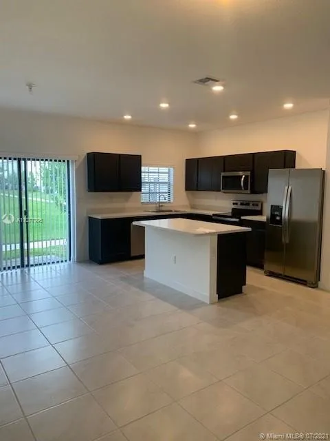 3 bedroom 2 bath for sale at 721 SW 11th St, Florida City FL 33034