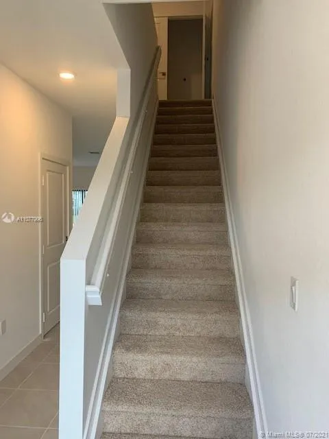 721 SW 11th St, Florida City FL 33034