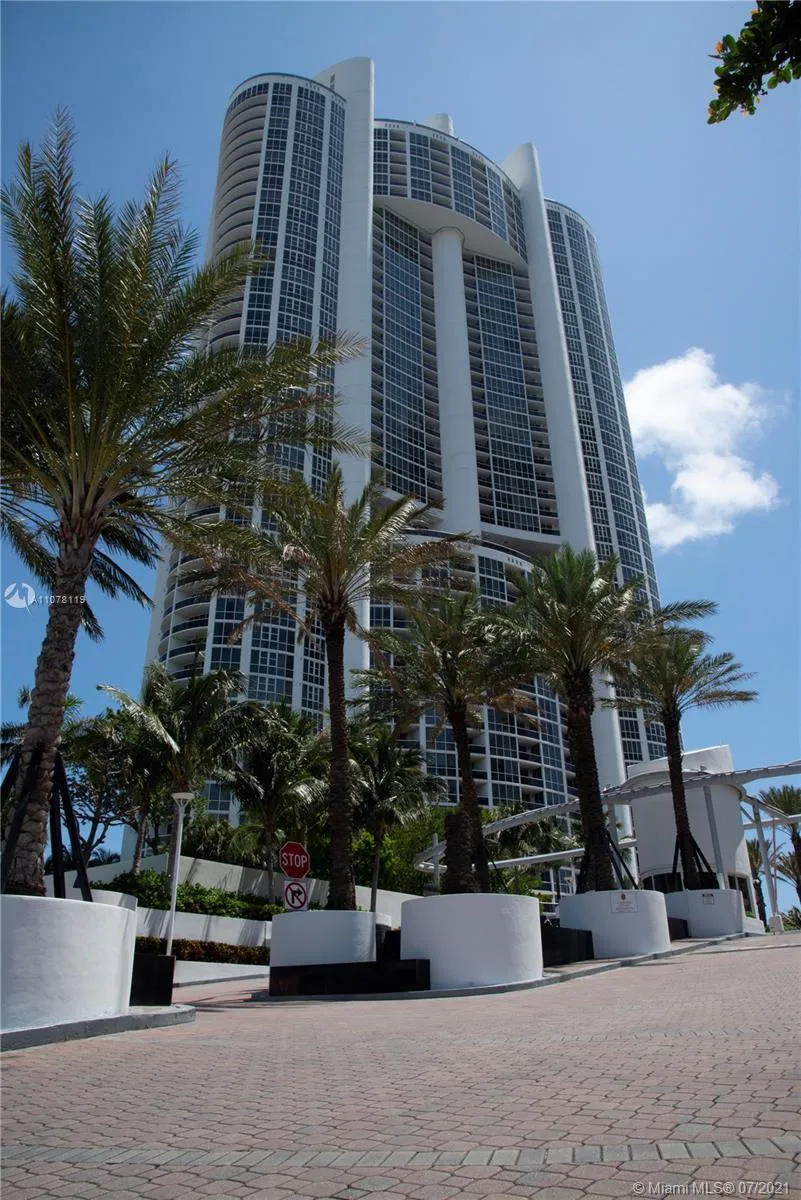 18201 Collins Ave # 506, Sunny Isles Beach FL 33160