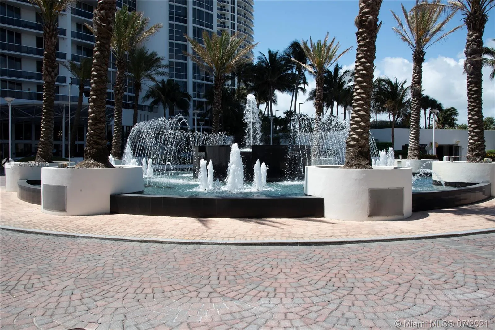 18201 Collins Ave # 506, Sunny Isles Beach FL 33160