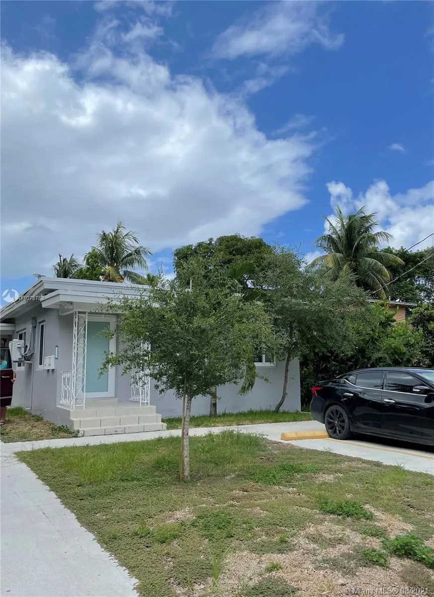 242 NE 55th Ter, Miami FL 33137