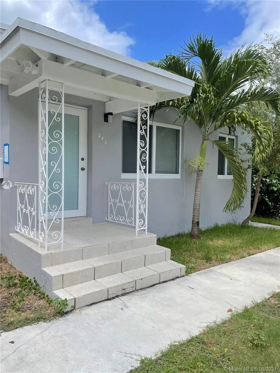 242 NE 55th Ter, Miami FL 33137