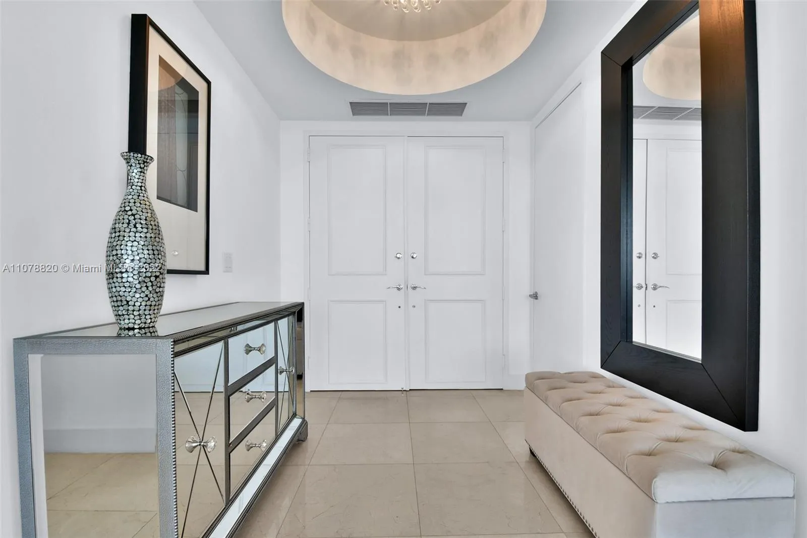 3 bedroom 3 bath for sale at 18101 Collins Ave # 3309, Sunny Isles Beach FL 33160