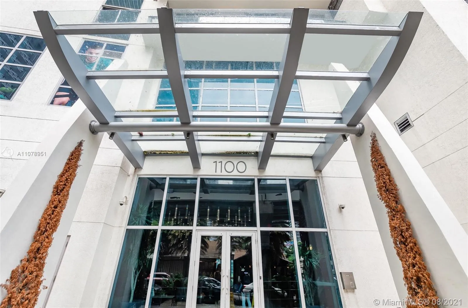 2 bedroom 2 bath for sale at 1100 S Miami Ave # 1607, Miami FL 33130