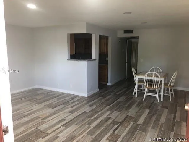 13455 SW 9th Ct # 111J, Pembroke Pines FL 33027