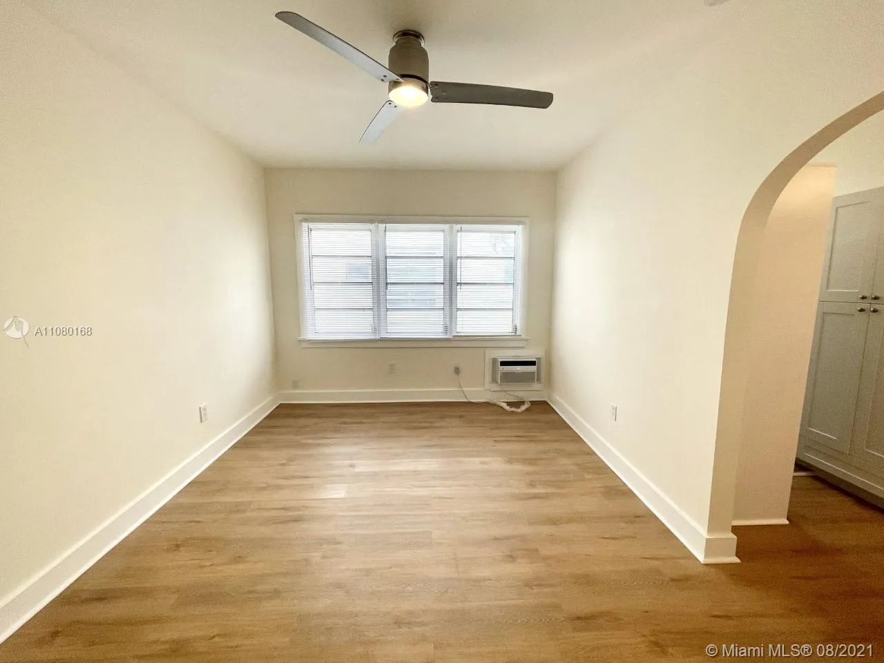 931 Catalonia Ave # 10, Coral Gables FL 33134