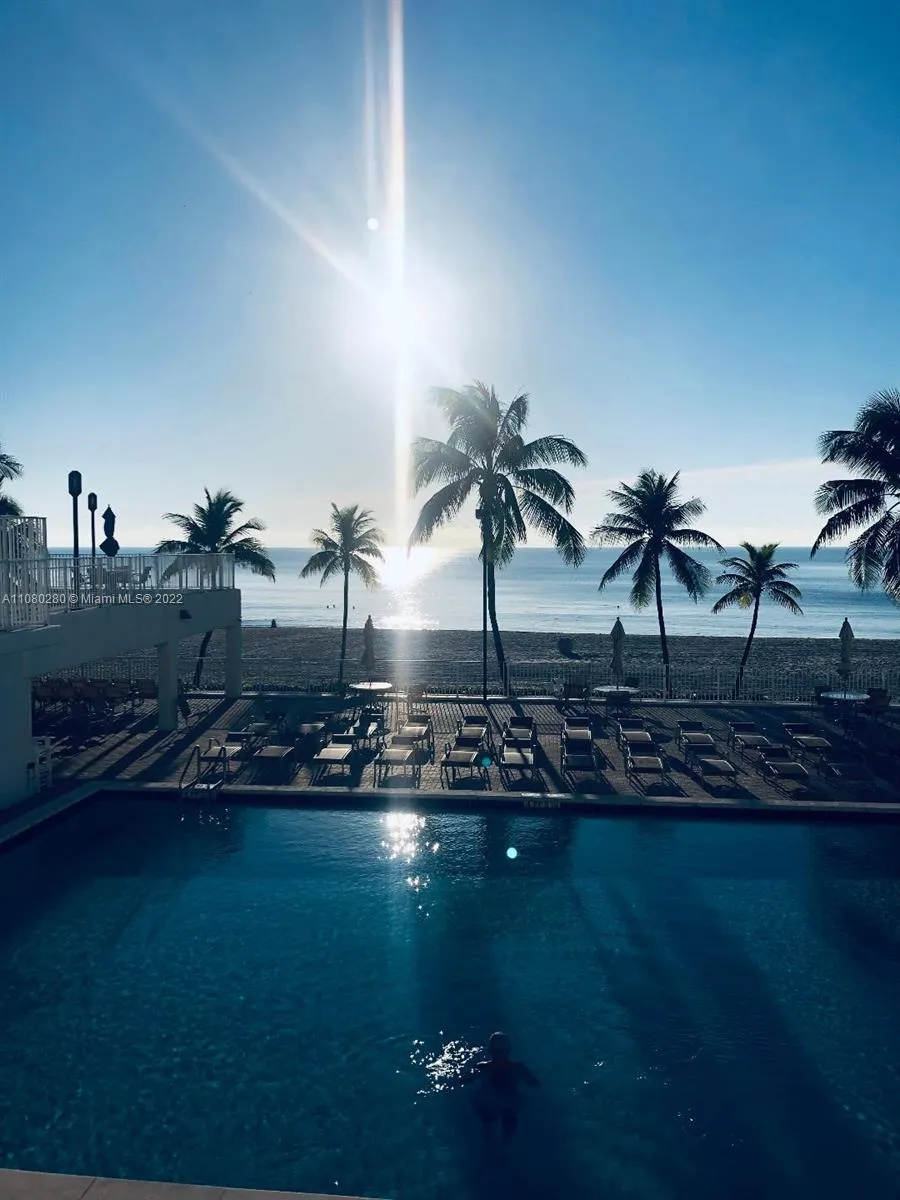 2401 S Ocean Dr # 304, Hollywood FL 33019