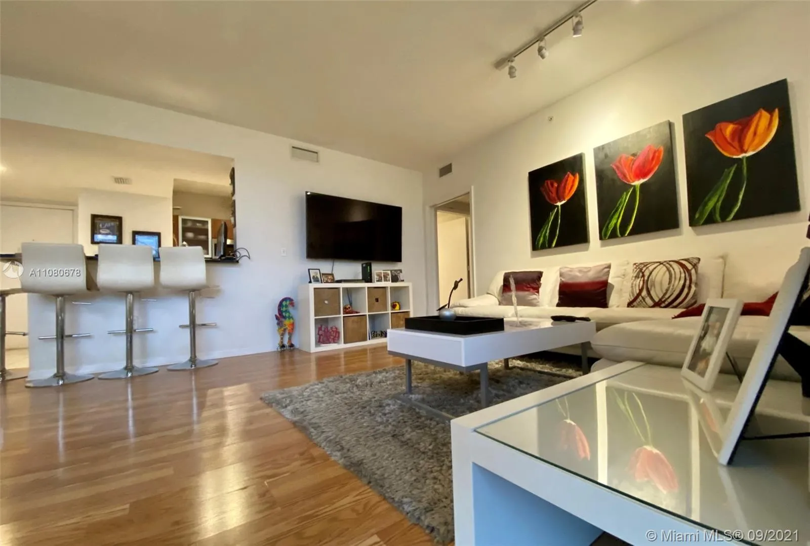 3 bedroom 2 bath for rent at 2775 NE 187th St # 314, Aventura FL 33180