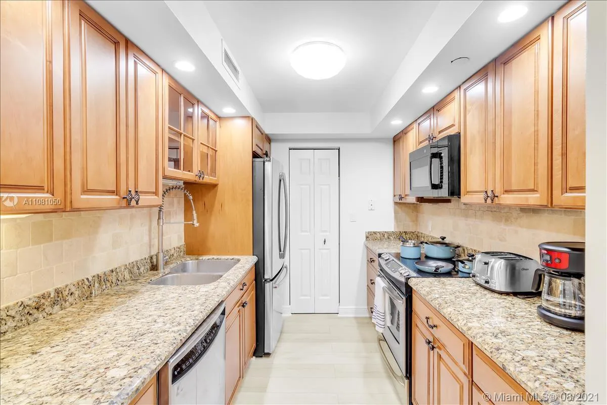 3000 N Ocean Dr # 3B, Singer Island FL 33404