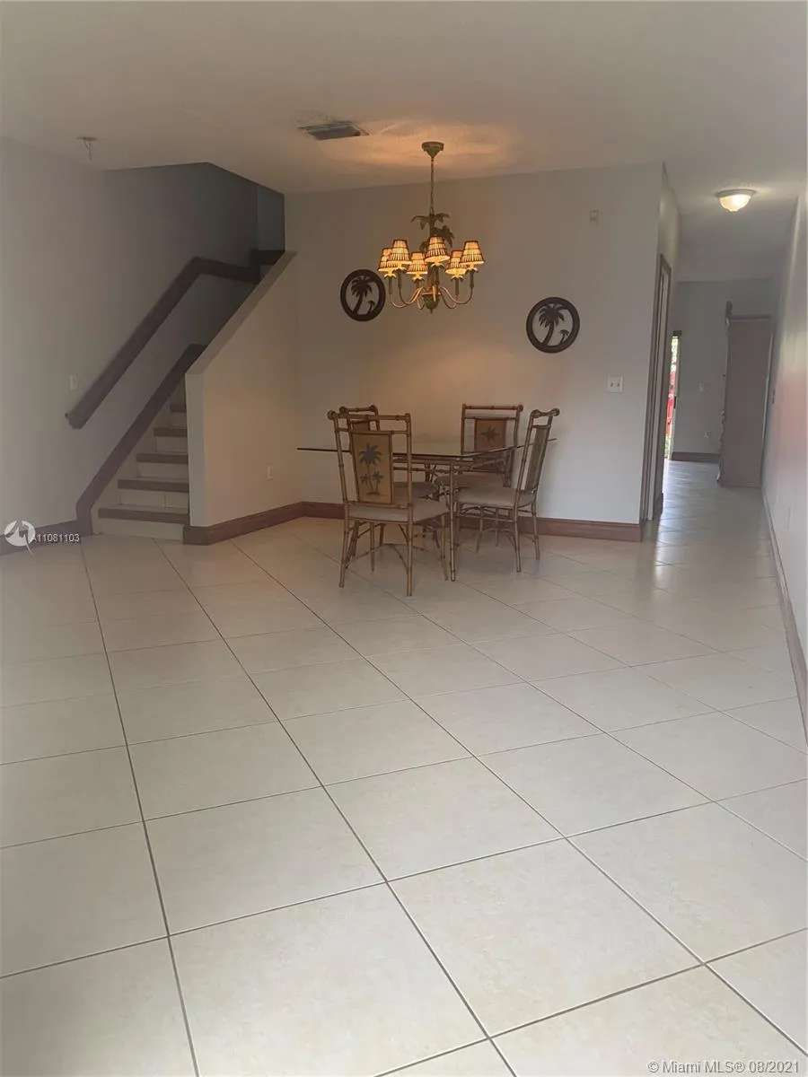 2211 SE 23rd Rd # 2211, Homestead FL 33035