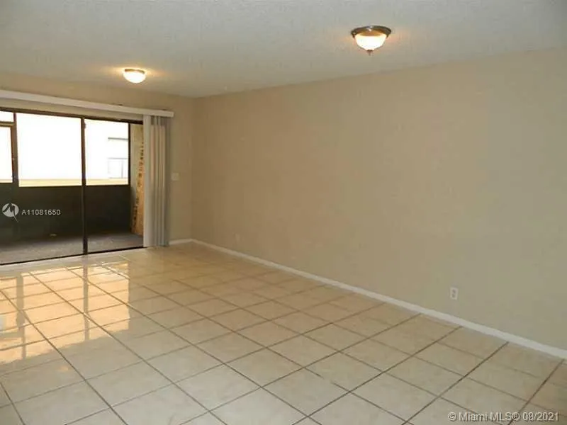 2481 NW 56th Ave # 16, Lauderhill FL 33313