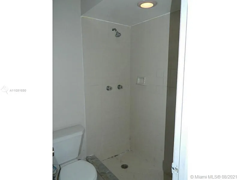 2481 NW 56th Ave # 16, Lauderhill FL 33313