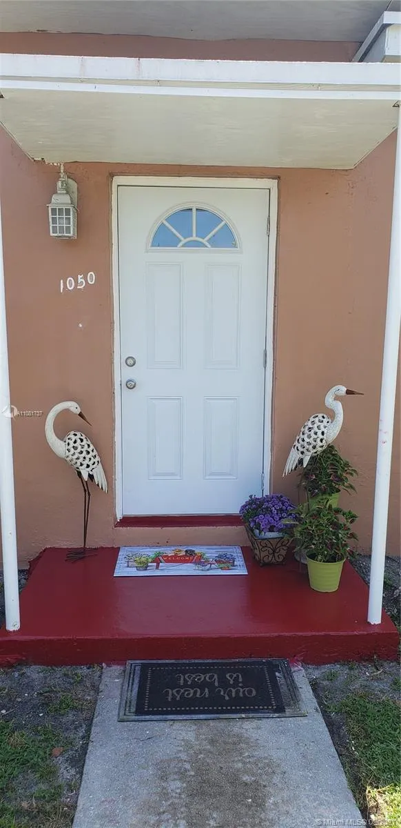 1050 NW 142nd St, Miami FL 33168