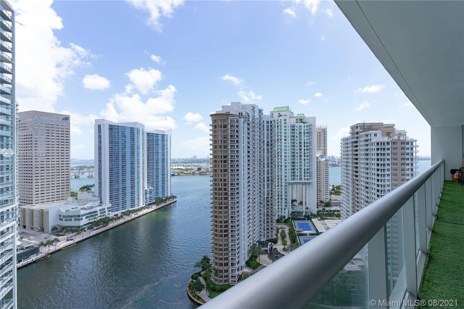 2 bedroom 2 bath for sale at 495 Brickell Ave # 2704, Miami FL 33131