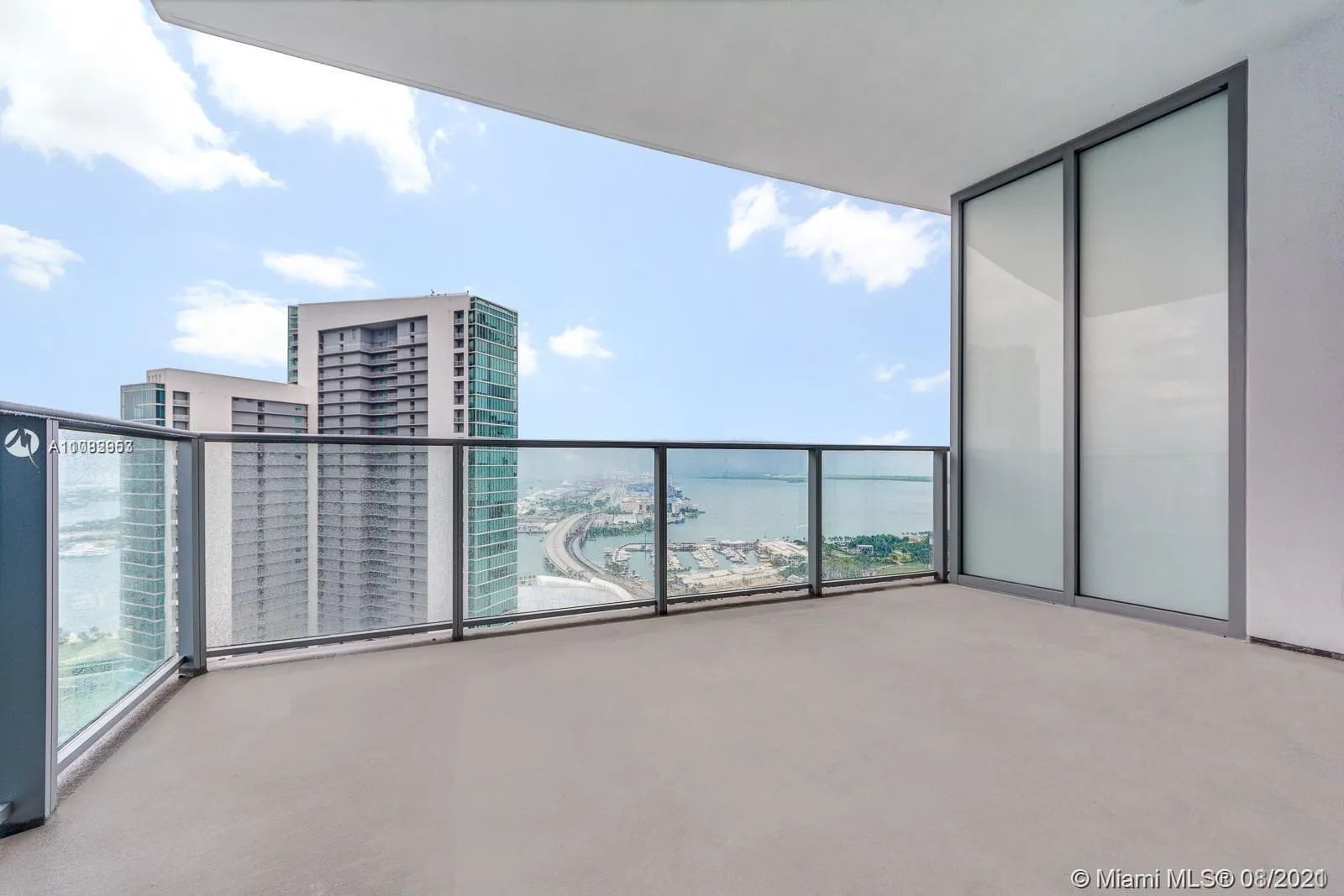 851 NE 1st Ave # 4207, Miami FL 33132