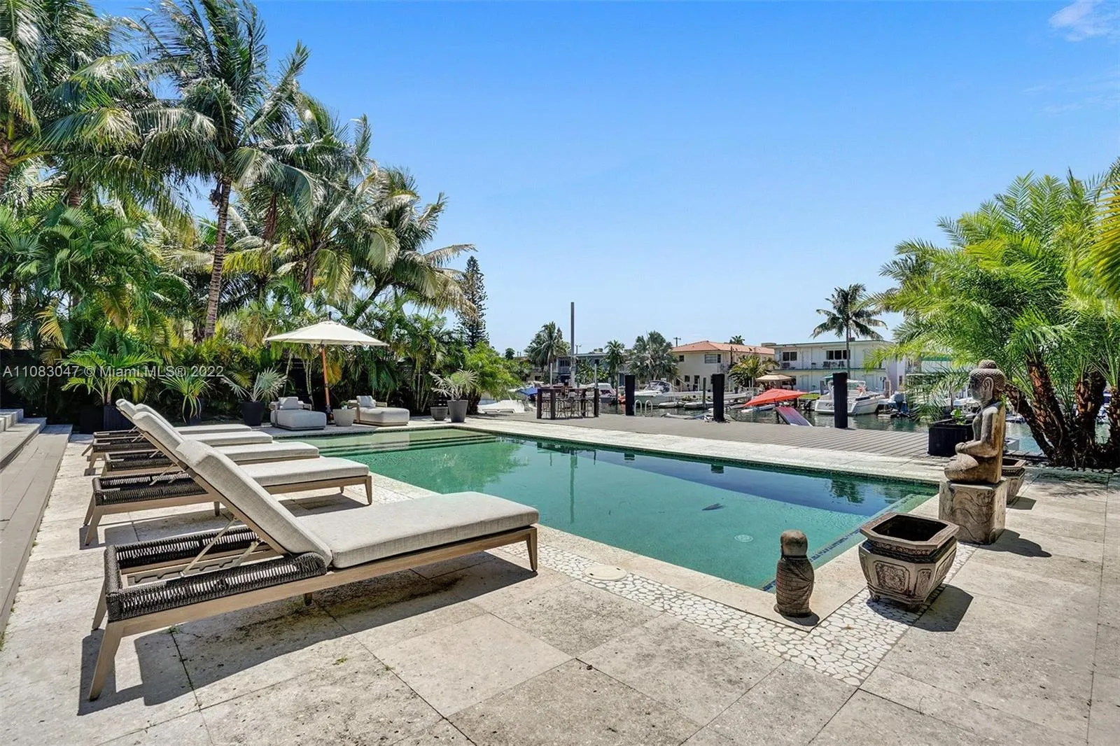 970 S Shore Dr, Miami Beach FL 33141