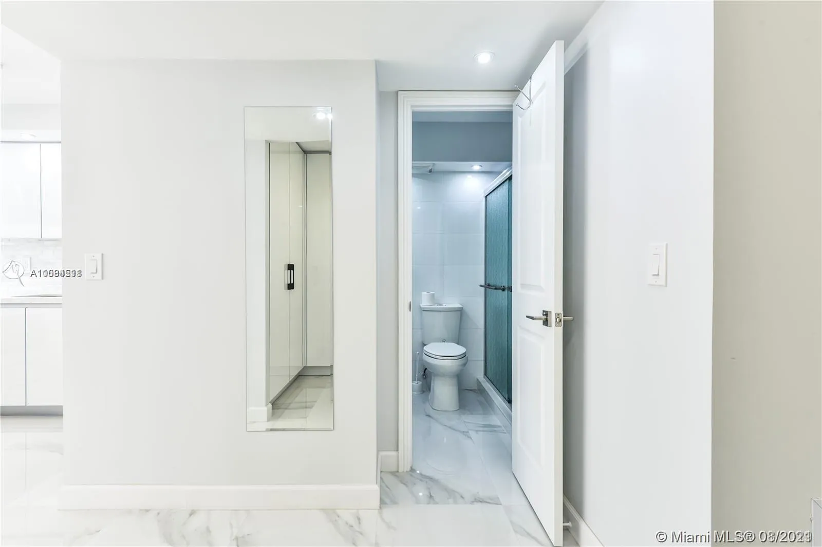 251 174th St # 510, Sunny Isles Beach FL 33160