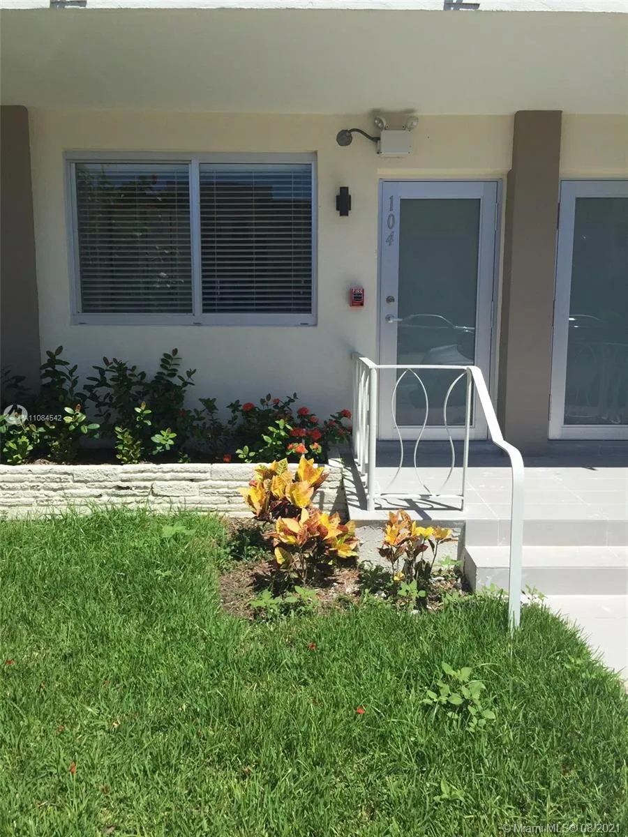 1601 Meridian Ave # 104, Miami Beach FL 33139