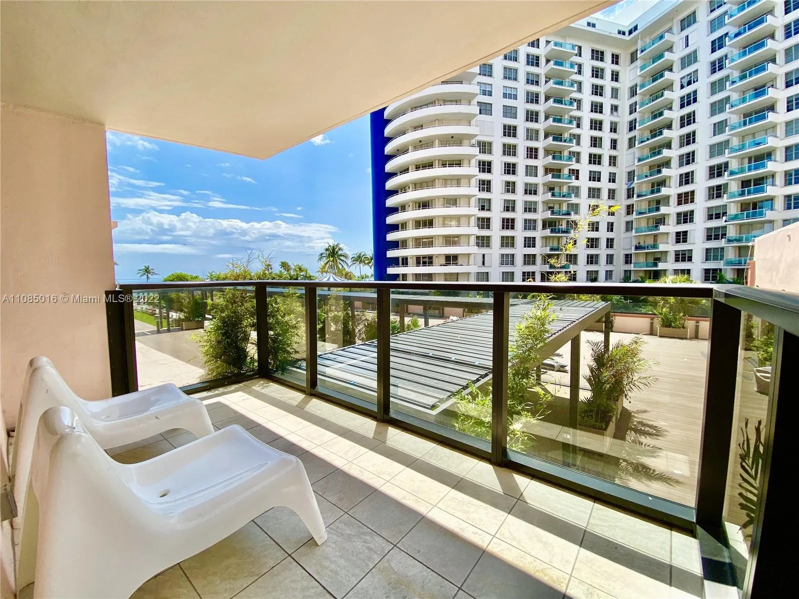 5225 Collins Ave # 411, Miami Beach FL 33140