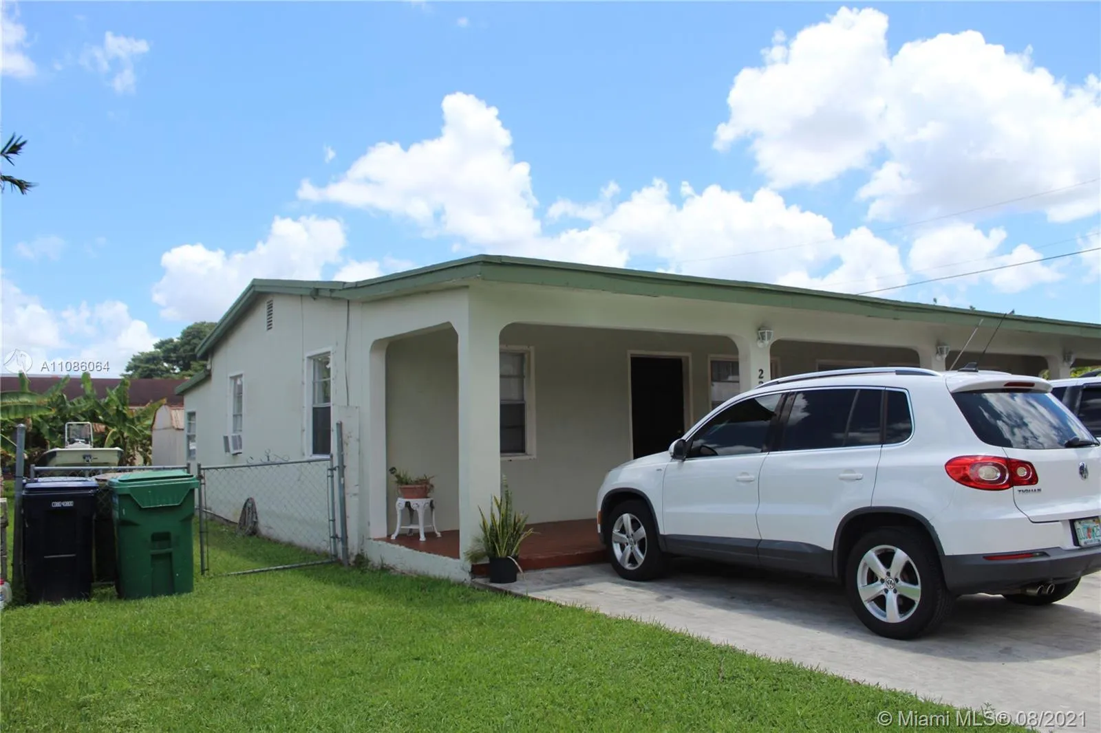 35 SW 114th Ave, Sweetwater FL 33174