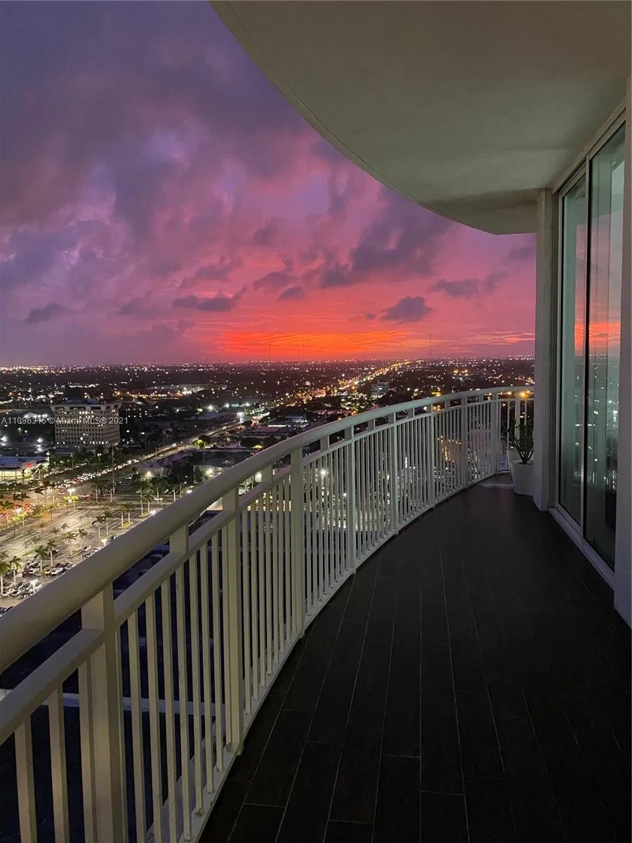1745 E Hallandale Beach Blvd # 2407W, Hallandale Beach FL 33009