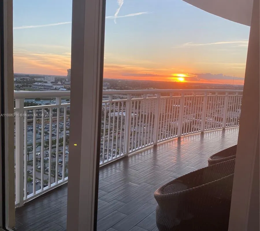 1745 E Hallandale Beach Blvd # 2407W, Hallandale Beach FL 33009