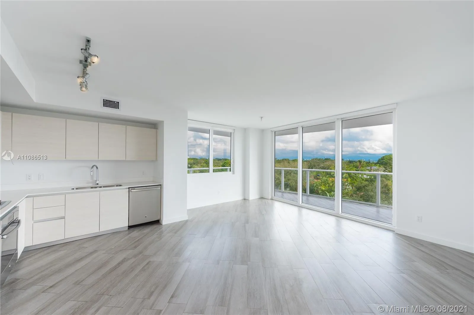 2 bedroom 2 bath for sale at 4250 Biscayne Blvd # 501, Miami FL 33137