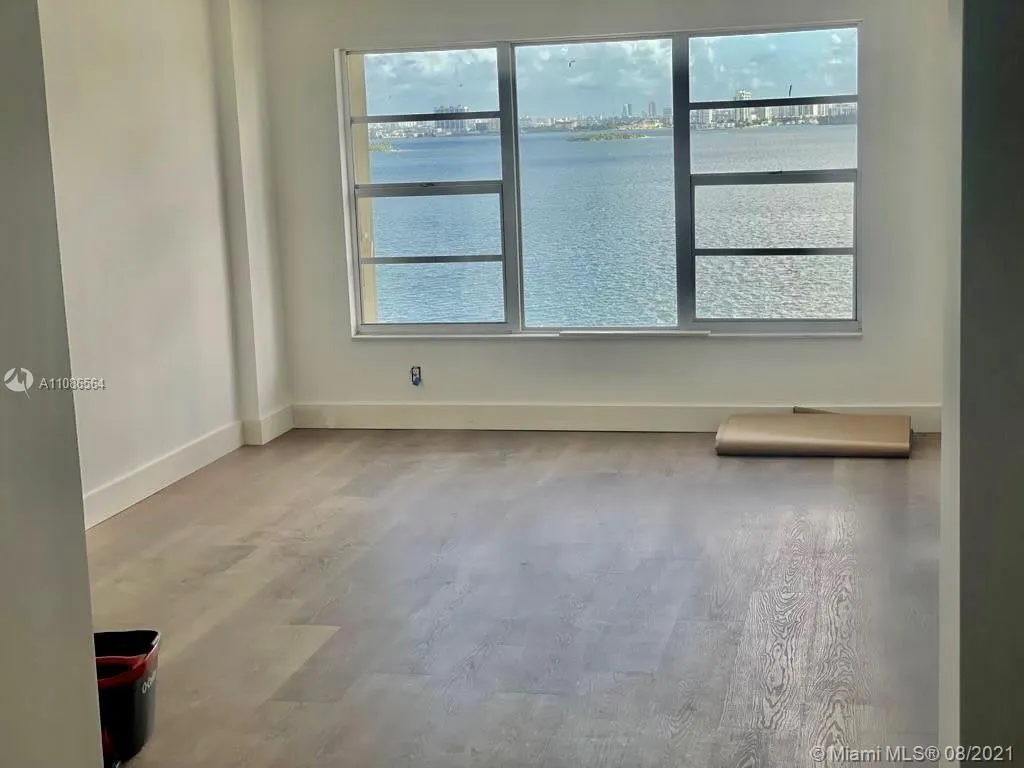 11111 Biscayne Blvd # 11F, Miami FL 33181