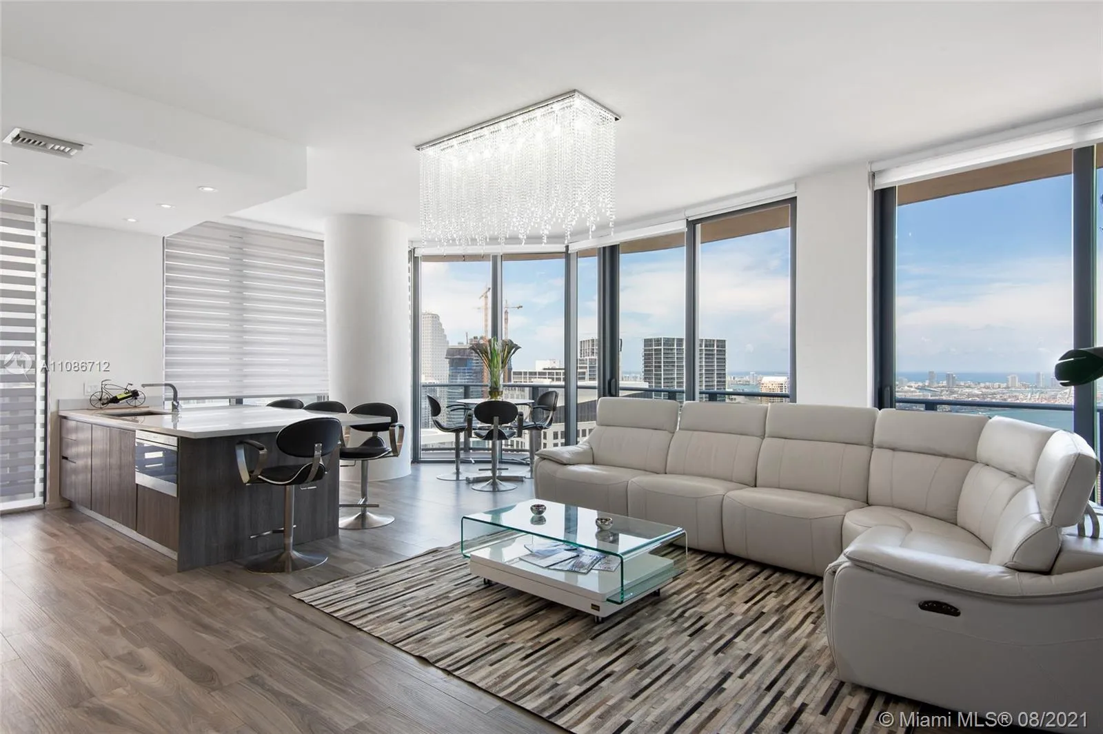 801 S Miami Ave # 5205, Miami FL 33130