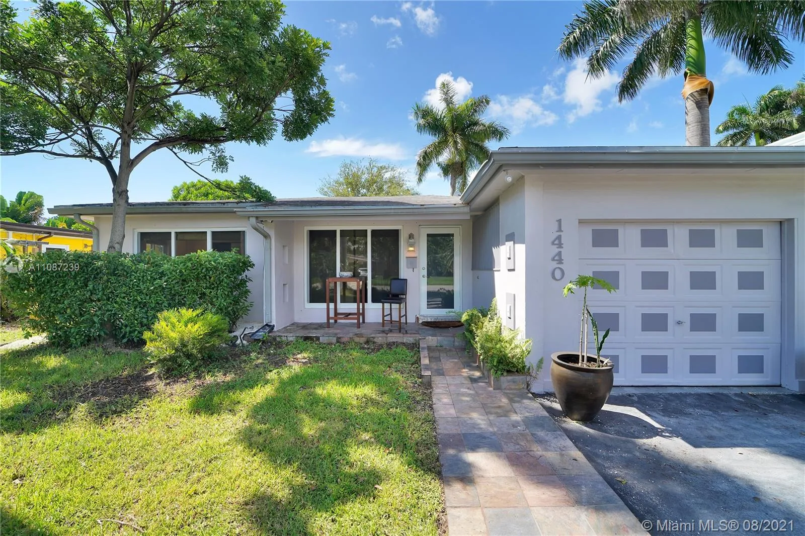 1440 Grant St, Hollywood FL 33020