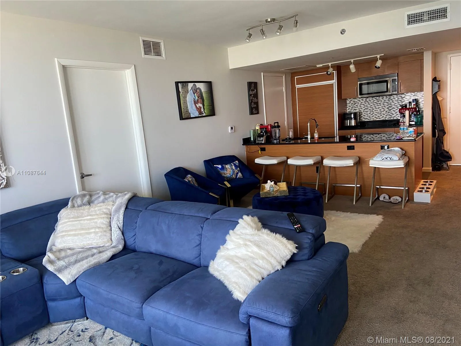 50 Biscayne Blvd # 3006, Miami FL 33132