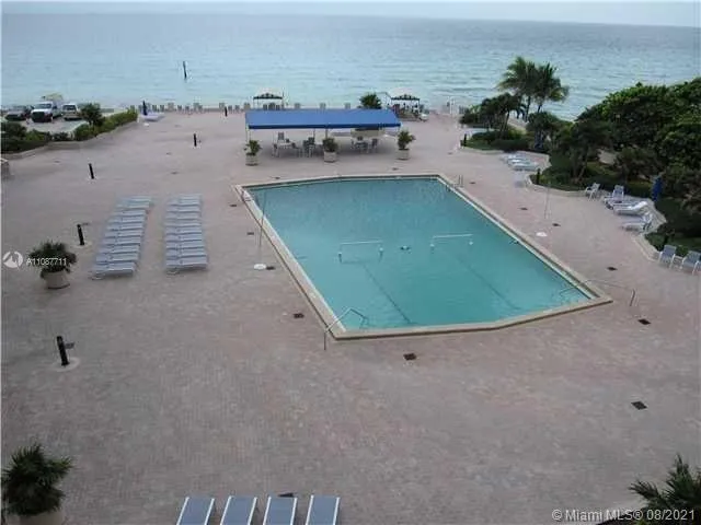 3180 S Ocean Dr # 810, Hallandale Beach FL 33009