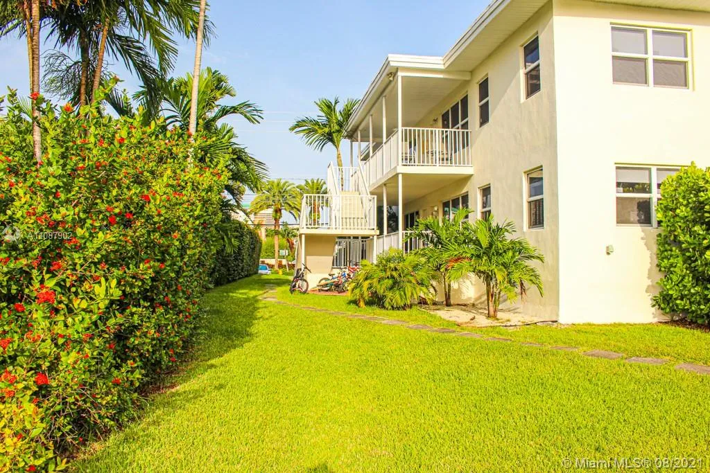 5 bedroom 6 bath for sale at 9700 W Bay Harbor Dr, Bay Harbor Islands FL 33154