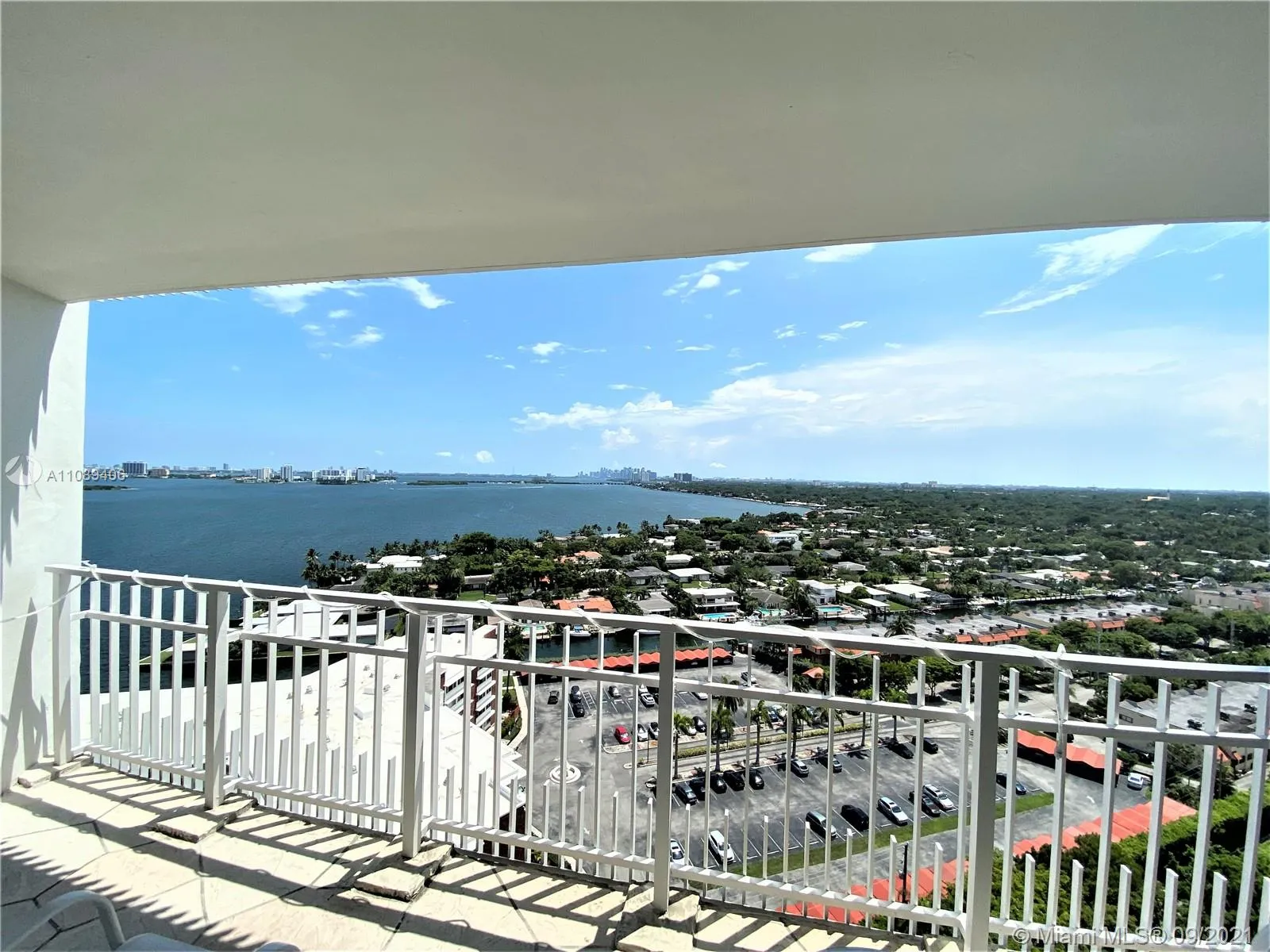 4000 Towerside Ter # 1910, Miami FL 33138
