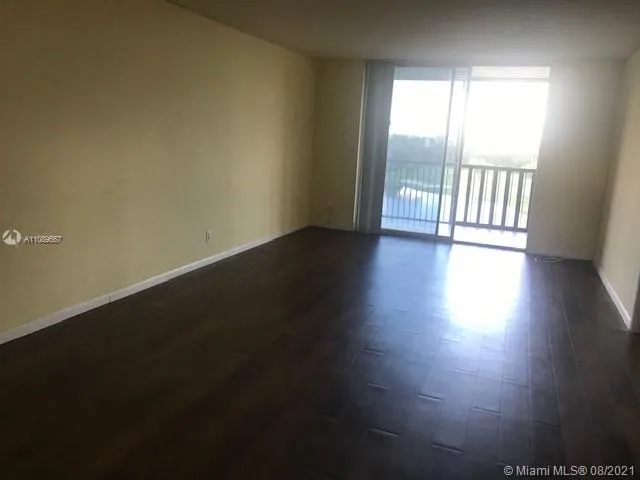 3100 W Rolling Hills Cir # 710, Davie FL 33328