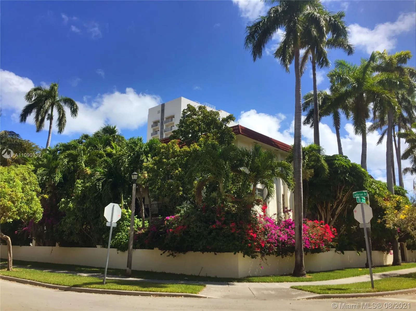 1 bedroom 1 bath for sale at 1821 Jefferson Ave # 205, Miami Beach FL 33139