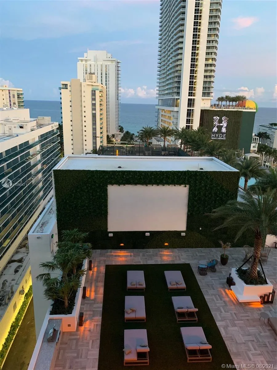 2 bedroom 2 bath for rent at 4010 S Ocean Dr # R903, Hallandale Beach FL 33019