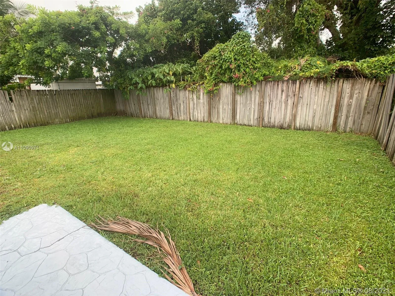 2340 NW 23rd Ct, Miami FL 33142